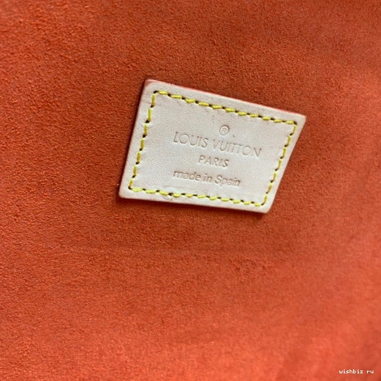 WIS JEWELRY LOUIS BOX VUITTON 0910